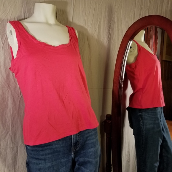 GAP Tops - GAP Hot Pink Tank Top
